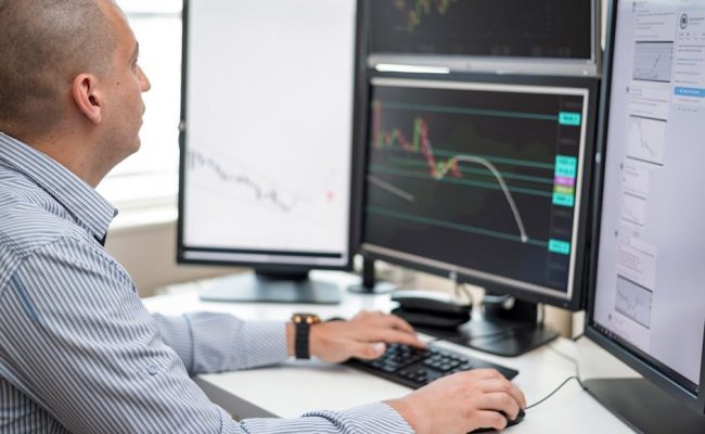 Receita Federal Monitora Empresas Digitalmente