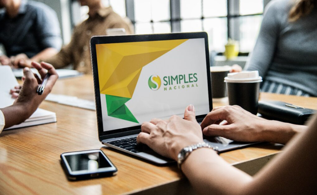Simples Nacional: novo prazo de opção exige atenção das empresas